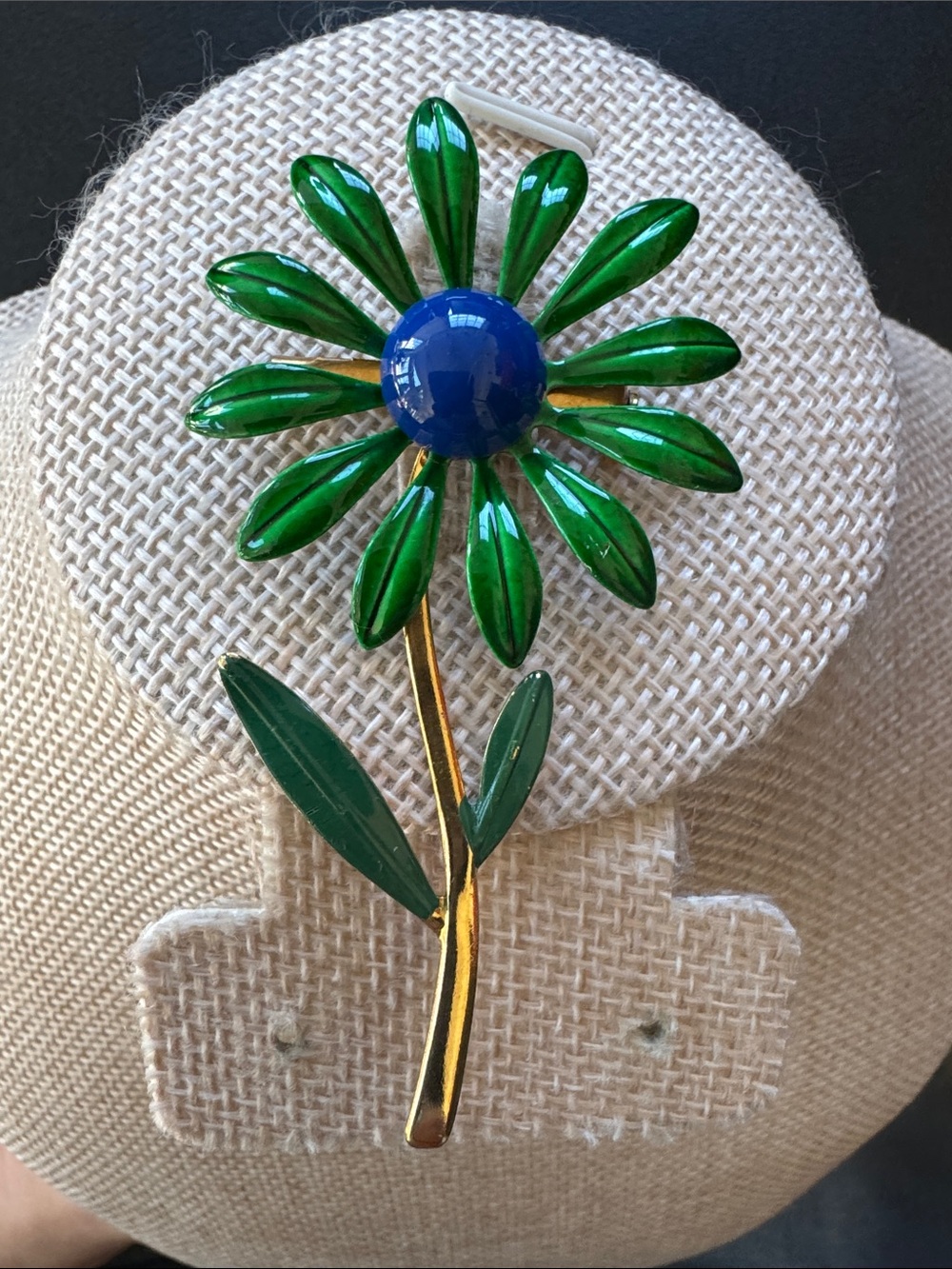 VTG 1960s Green Enamel Daisy Flower Power Brooch with Blue Dome Center Gold Stem